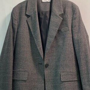 ✴️🏷️2/$30 - NOA Barely Used Women's Blazer Size M